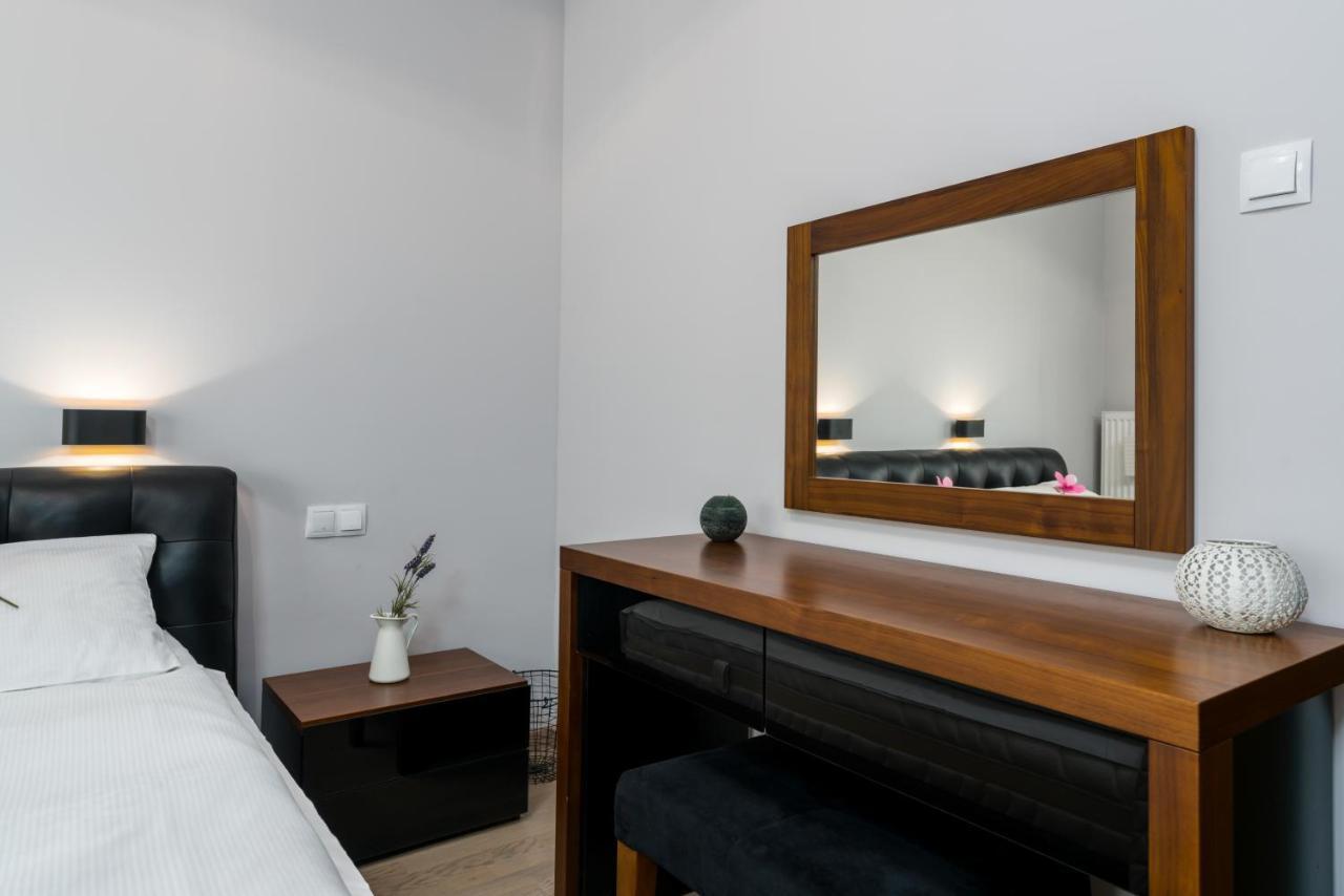 Apartments Poznan Towarowa By Noclegi Renters エクステリア 写真