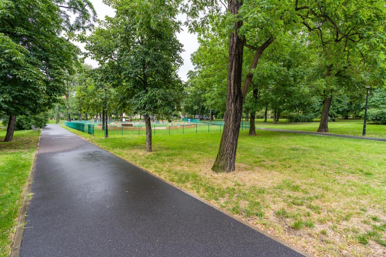 Apartments Poznan Towarowa By Noclegi Renters エクステリア 写真