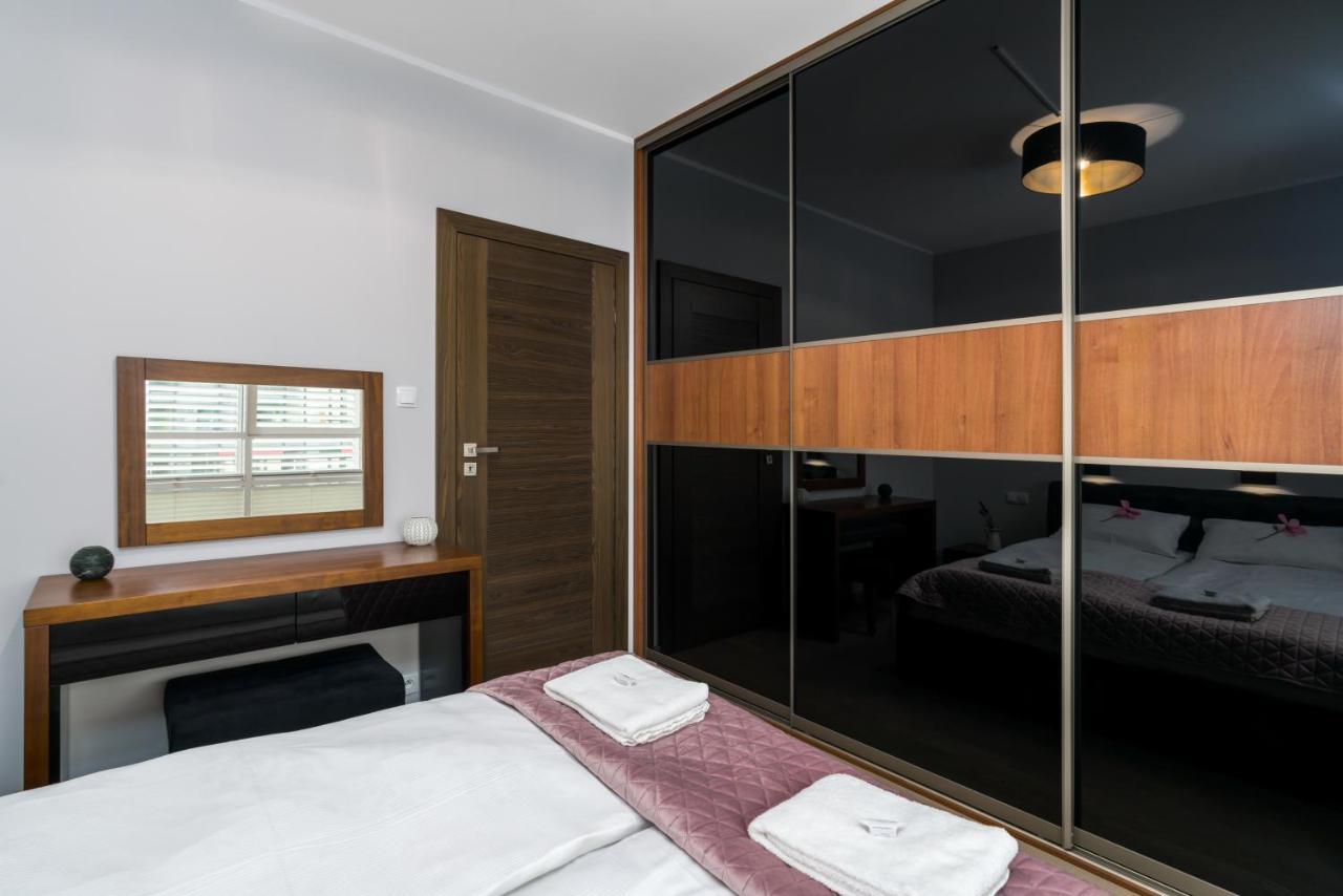 Apartments Poznan Towarowa By Noclegi Renters エクステリア 写真