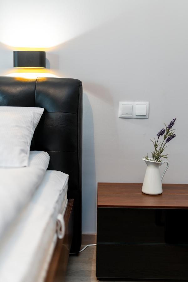 Apartments Poznan Towarowa By Noclegi Renters エクステリア 写真