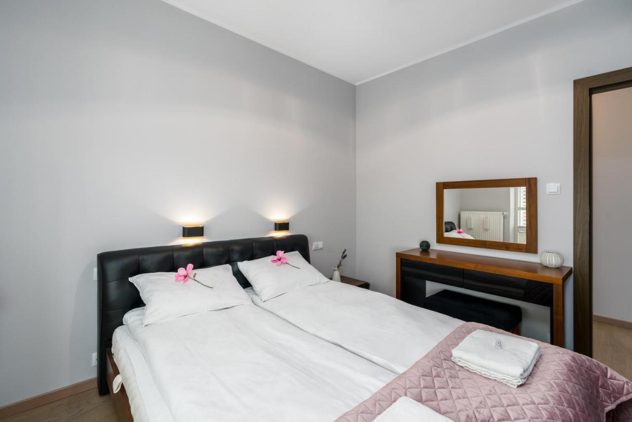 Apartments Poznan Towarowa By Noclegi Renters エクステリア 写真